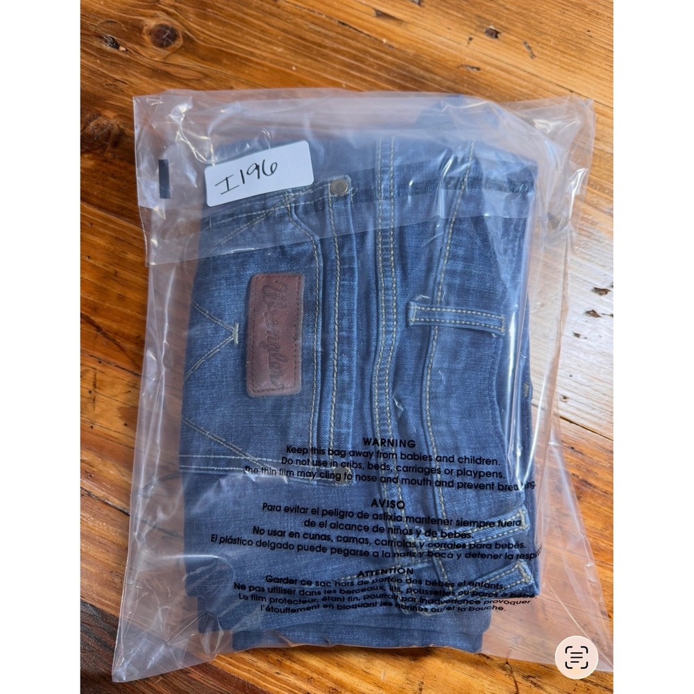 Wrangler Retro Slim Boot Jeans Mens 40x32 Blue Denim Bootcut 10WLT77LY - Picture 11 of 11
